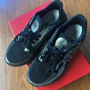 New balance running shoes